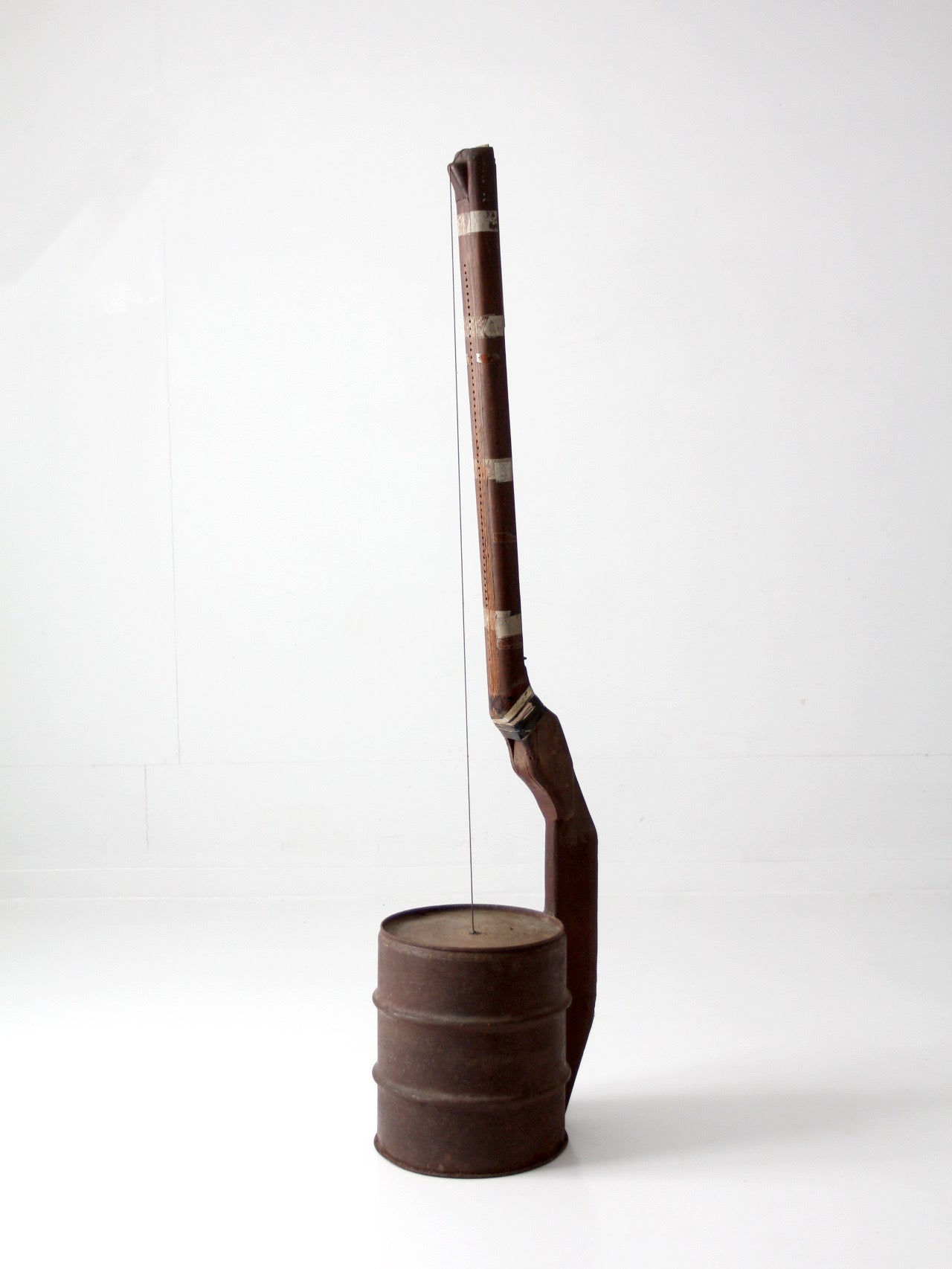 primitive American folk string instrument