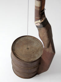 primitive American folk string instrument