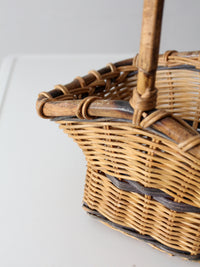 vintage gathering basket with handle