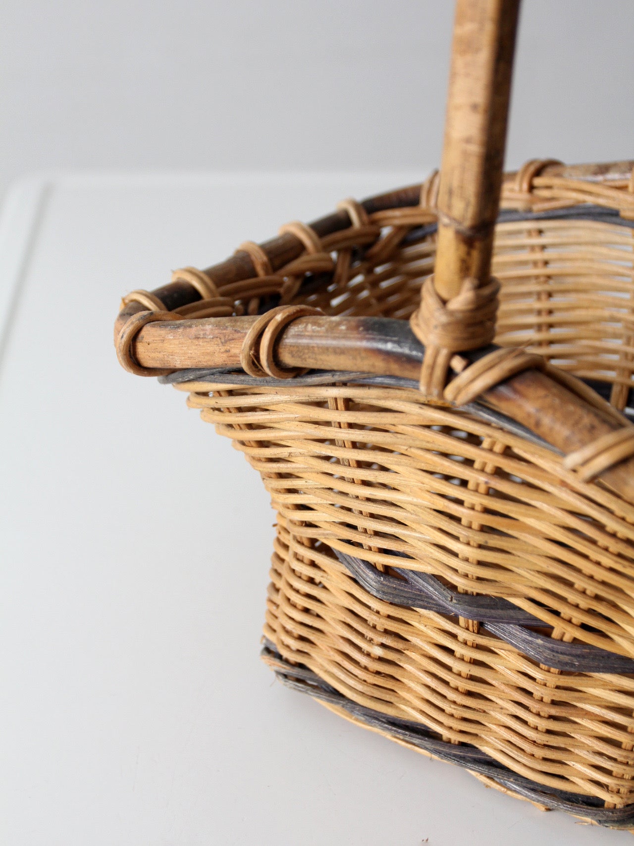 vintage gathering basket with handle