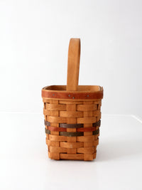 1992 Longaberger berry basket
