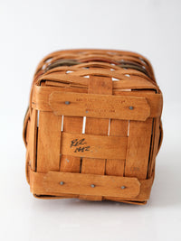 1992 Longaberger berry basket