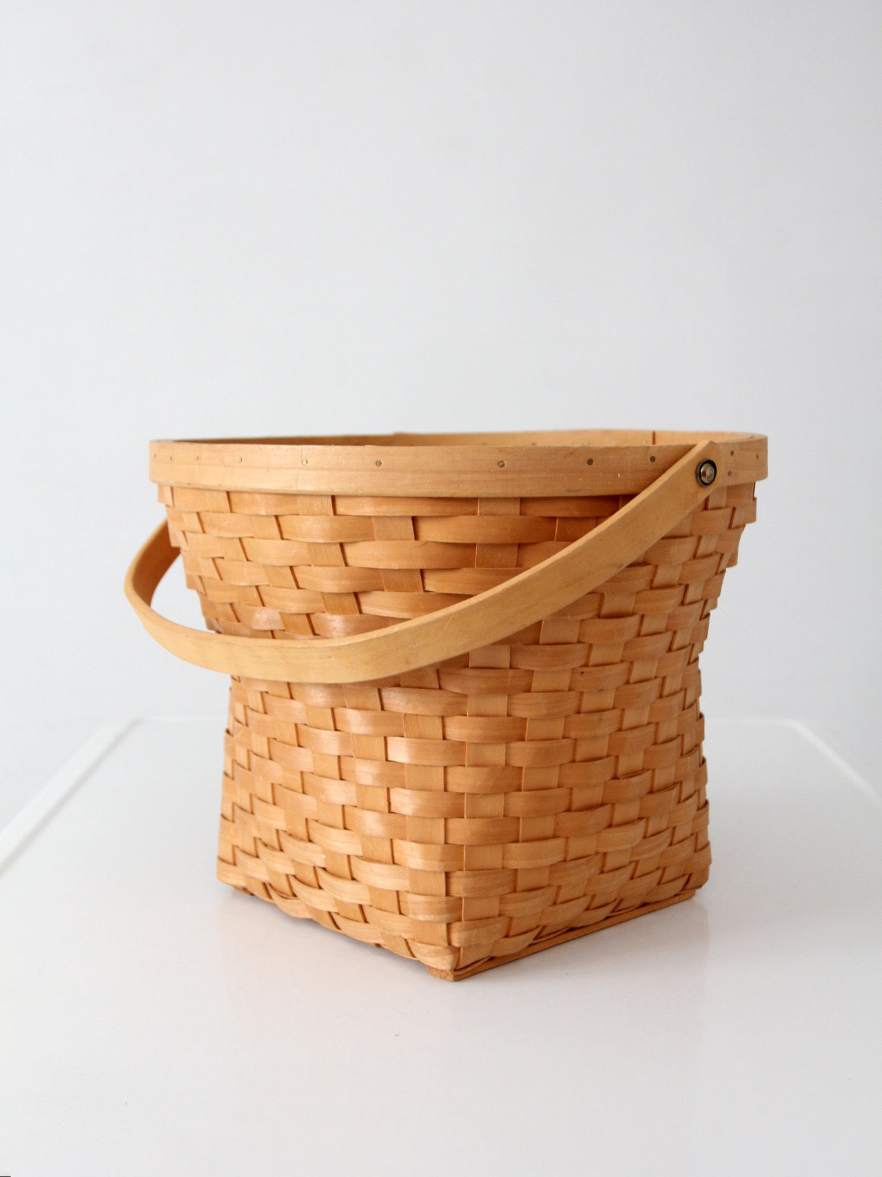 vintage splint weave basket with bail handle