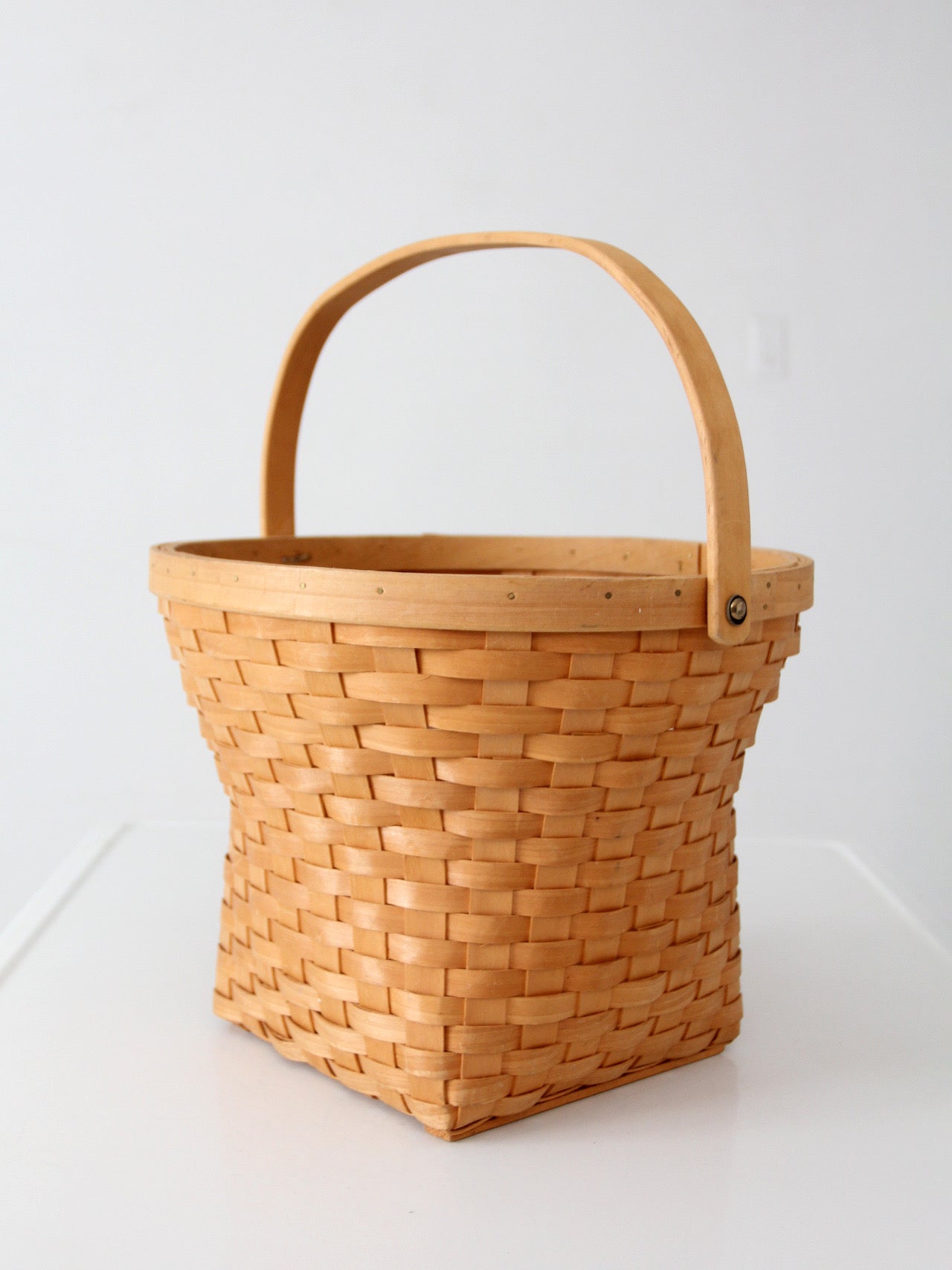 vintage splint weave basket with bail handle