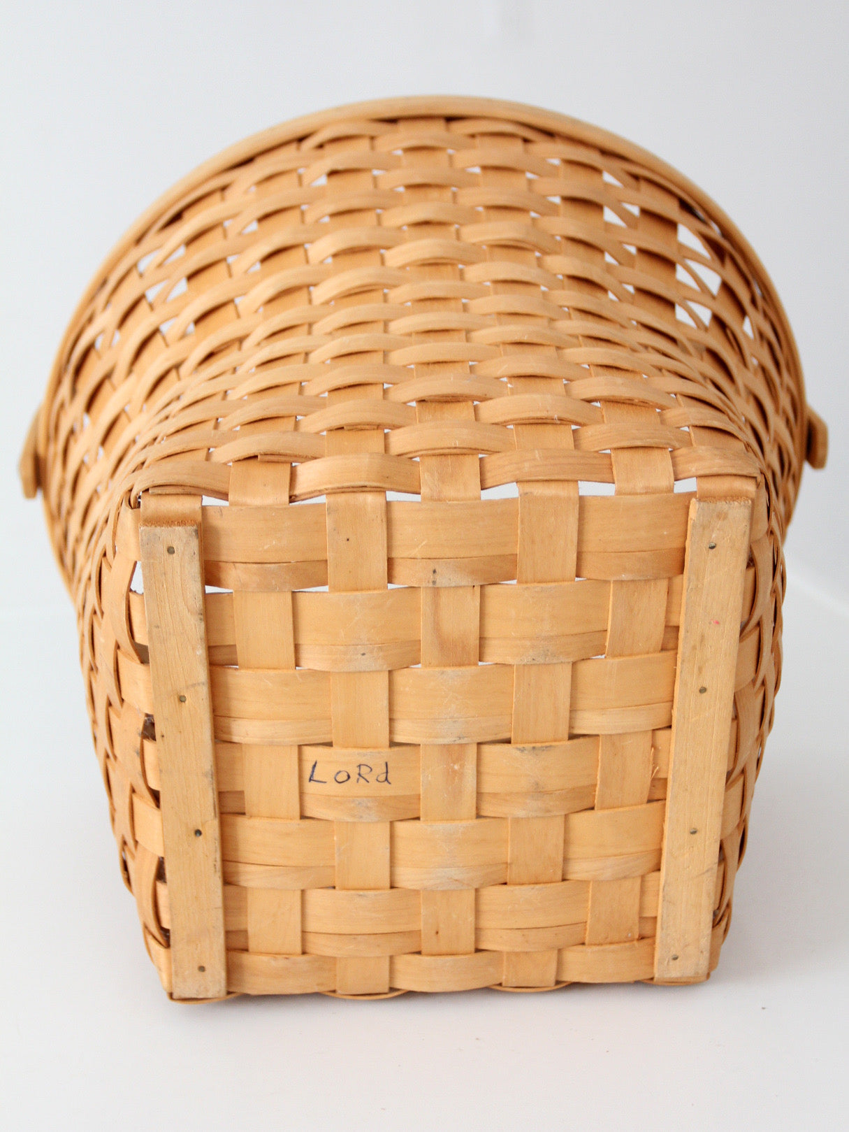 vintage splint weave basket with bail handle