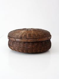vintage Chinese sewing basket