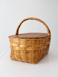 vintage wicker picnic basket