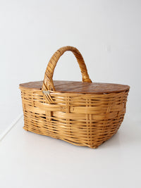 vintage wicker picnic basket