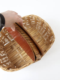 vintage wicker picnic basket