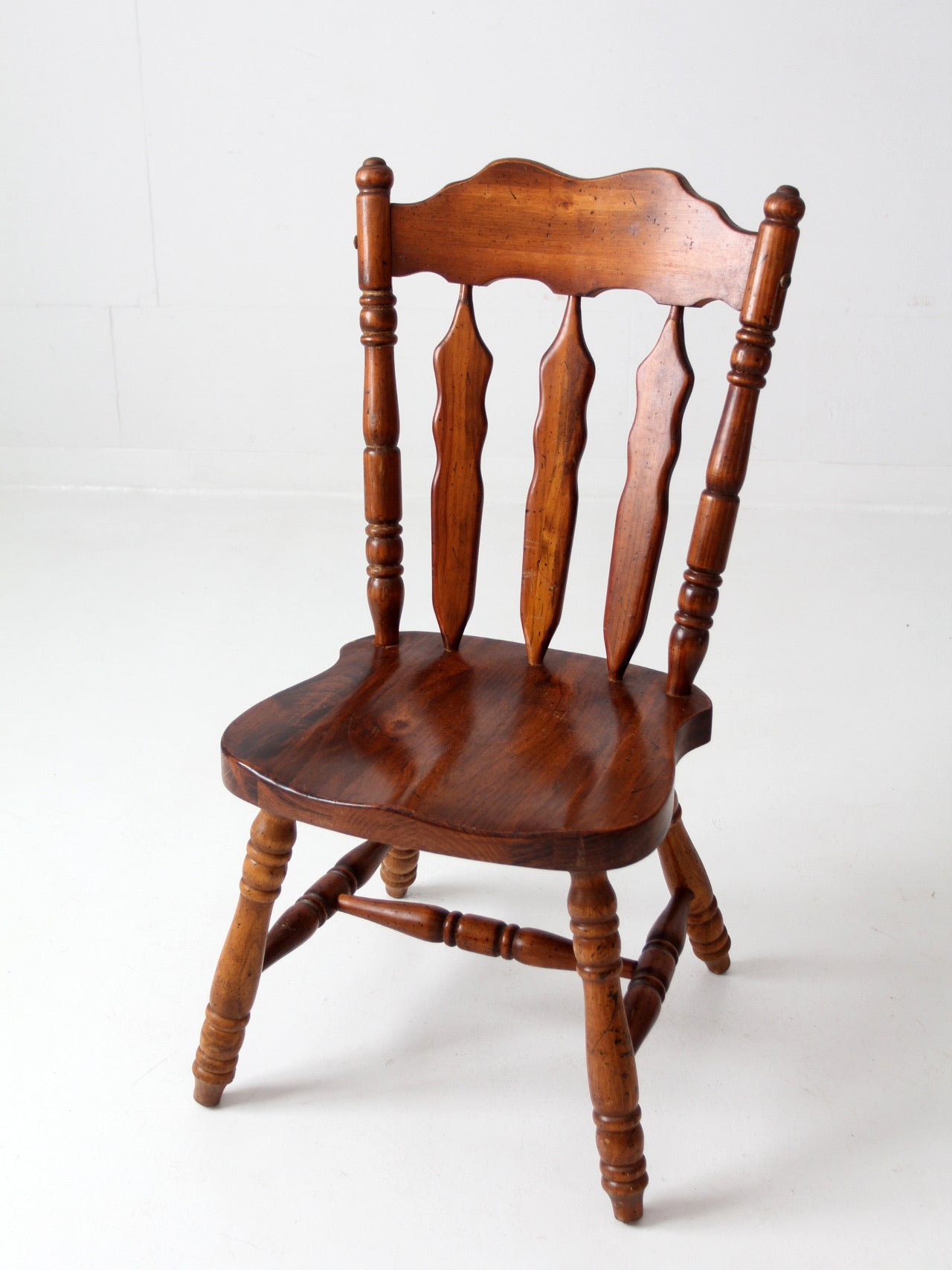 mid-century lodge dining chair