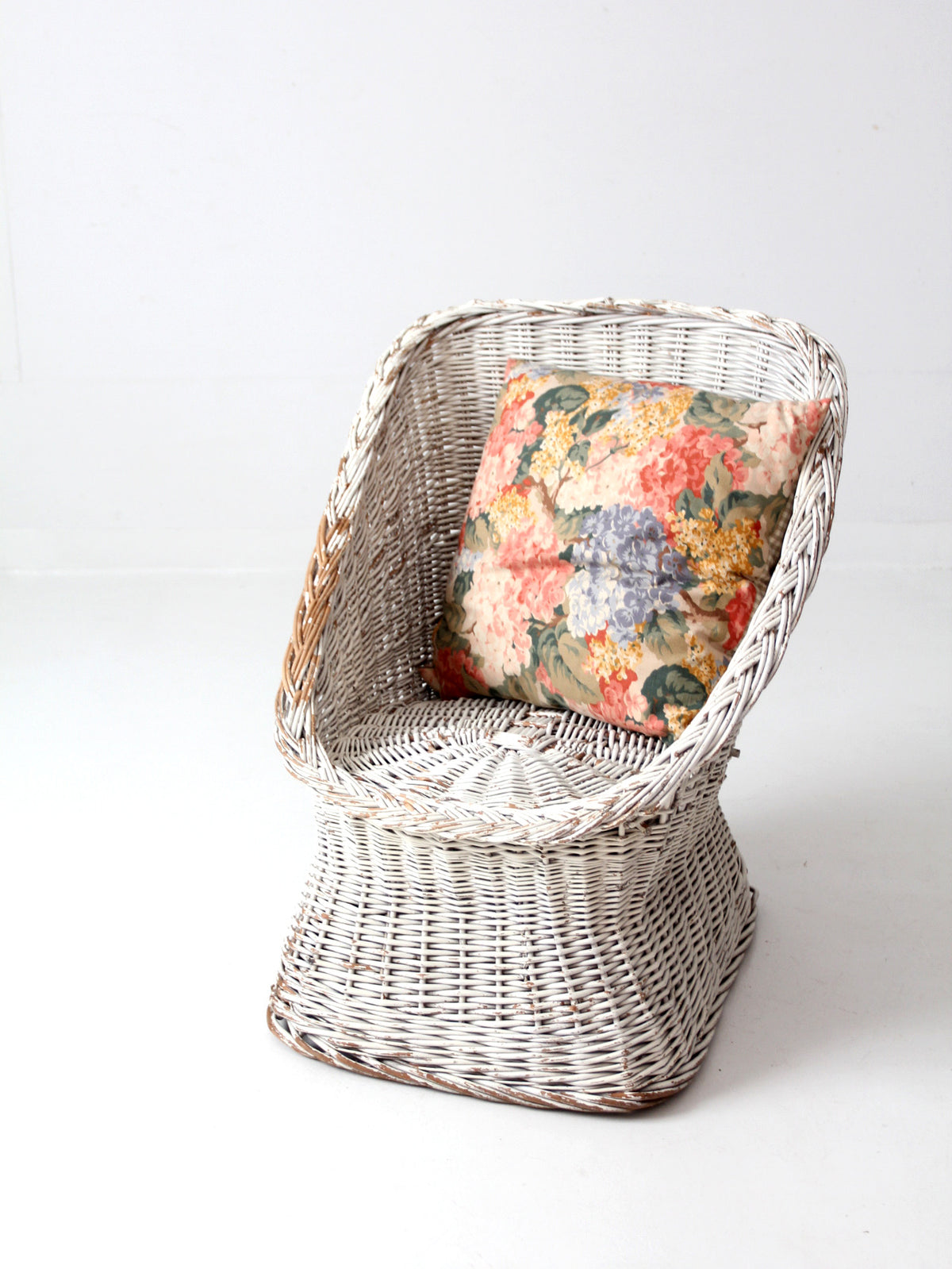 vintage white wicker bucket chair