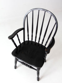 vintage black Windsor arm chair