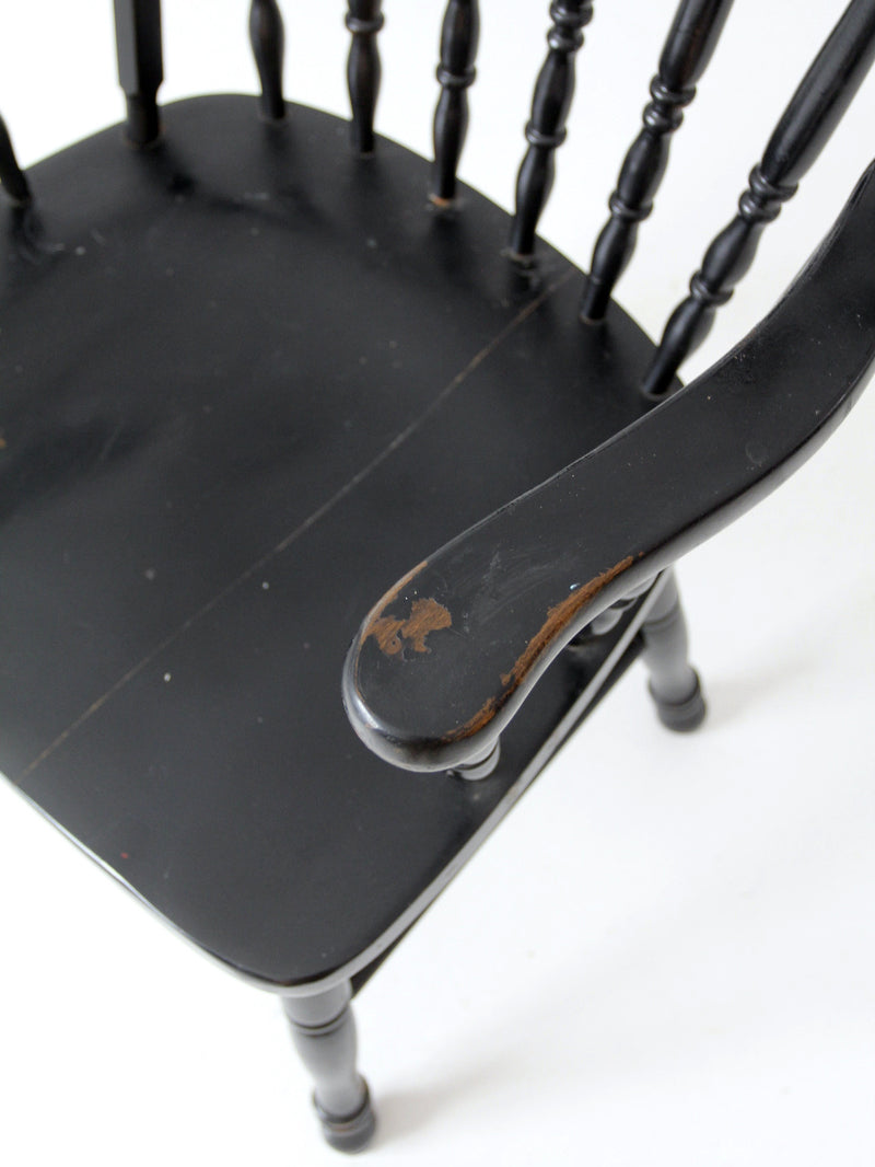 vintage black Windsor arm chair