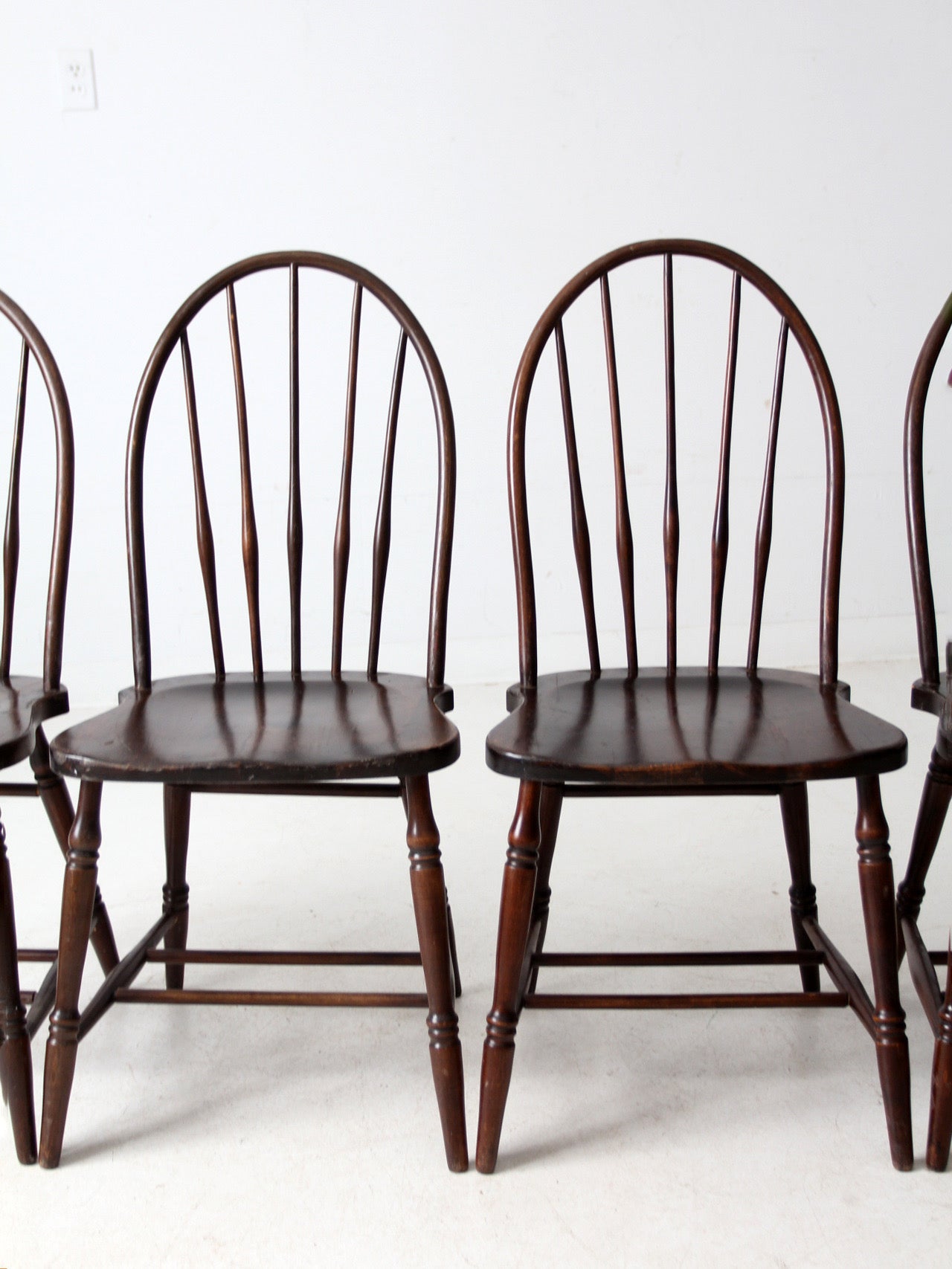 antique Phoenix Chair Co Windsor dining chairs set of 4