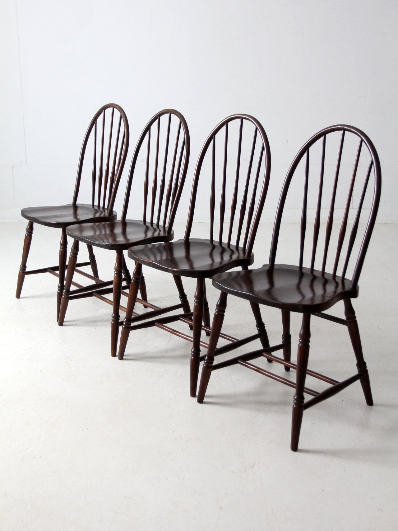 antique Phoenix Chair Co Windsor dining chairs set of 4