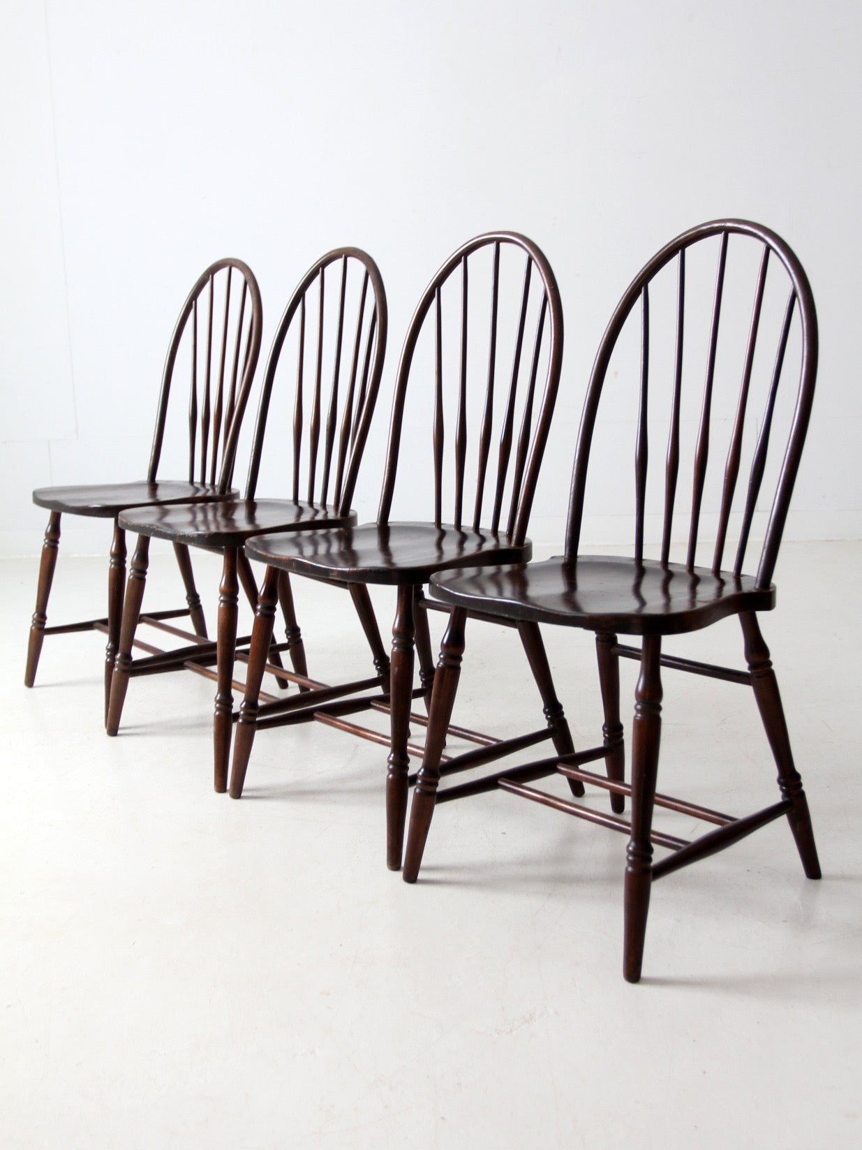 antique Phoenix Chair Co Windsor dining chairs set of 4