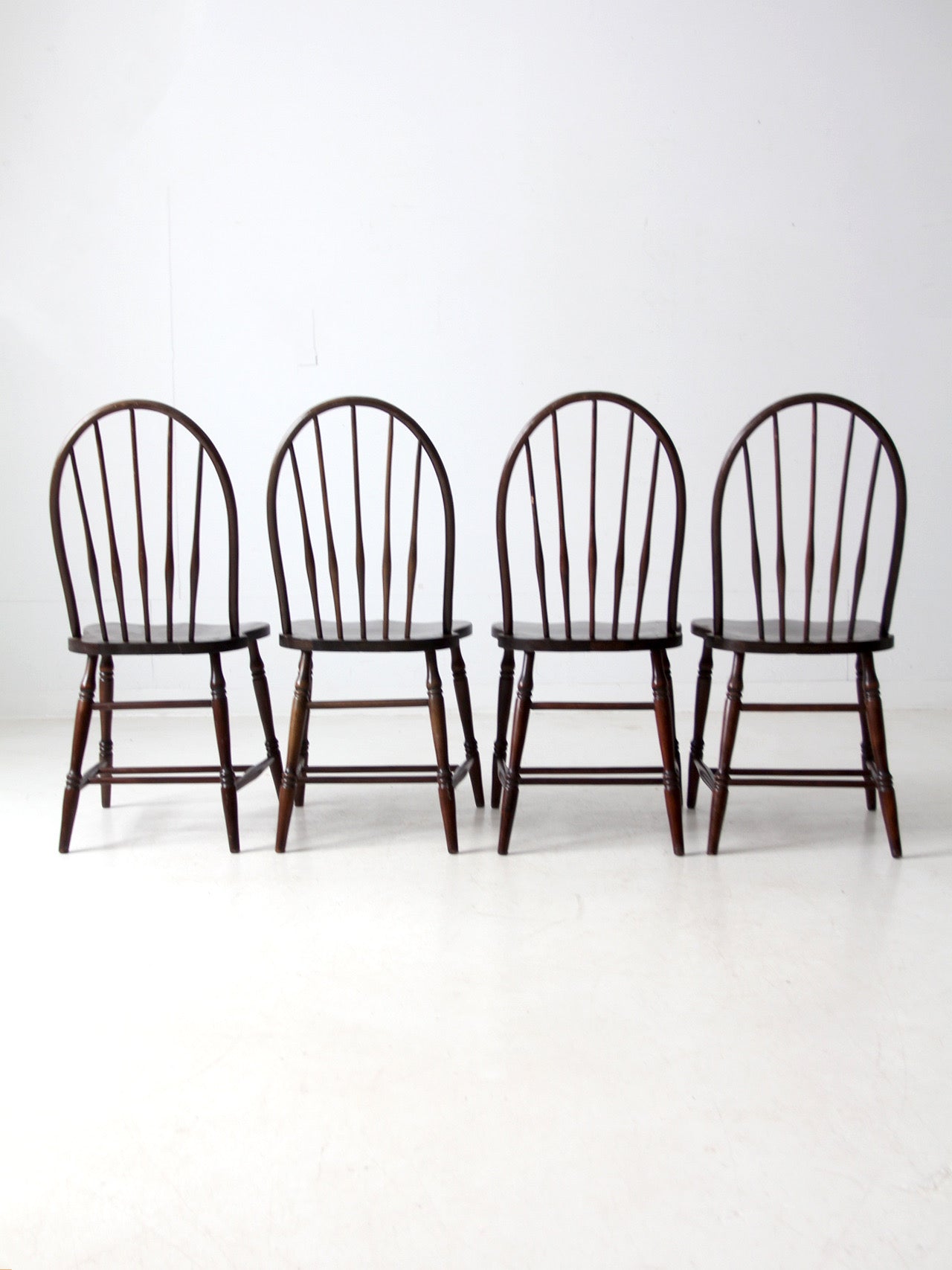 antique Phoenix Chair Co Windsor dining chairs set of 4