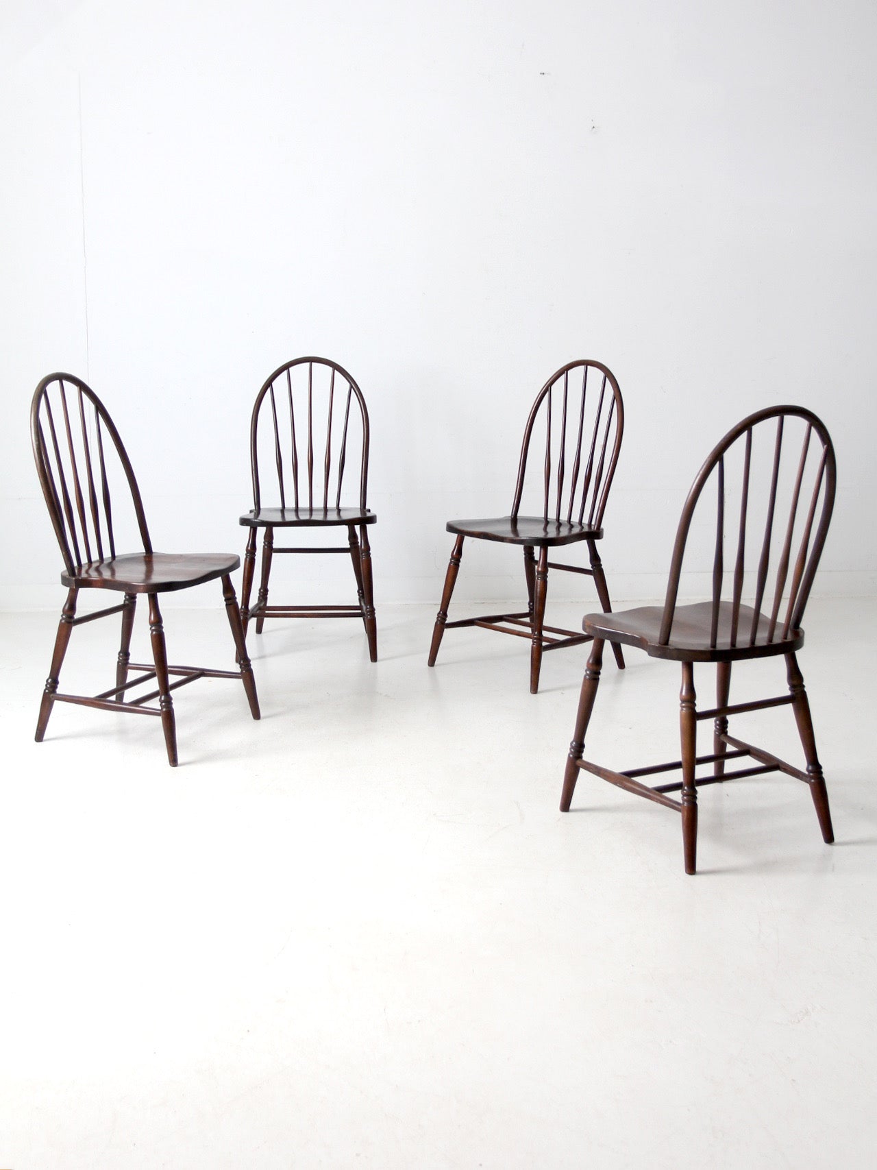 antique Phoenix Chair Co Windsor dining chairs set of 4