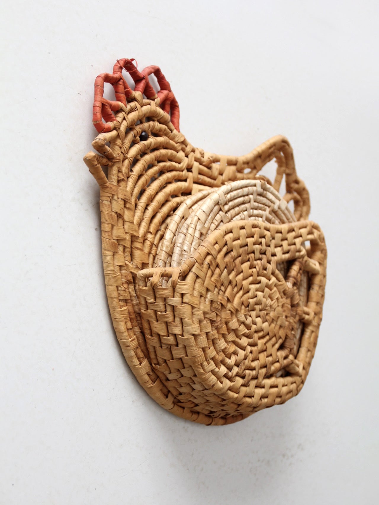 vintage trivet set with rooster caddy