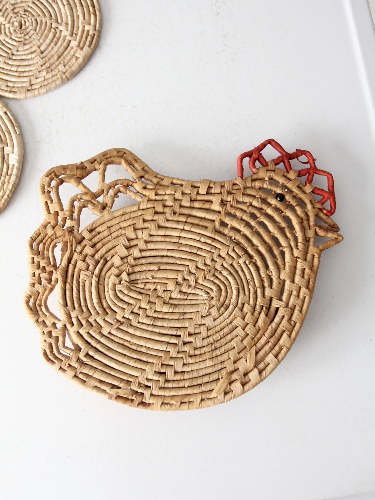 vintage trivet set with rooster caddy