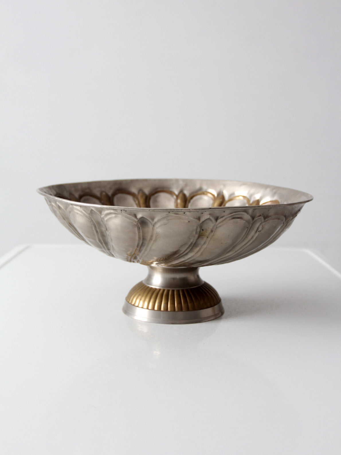 mid-20th century Hollywood Regency pedestal bowl