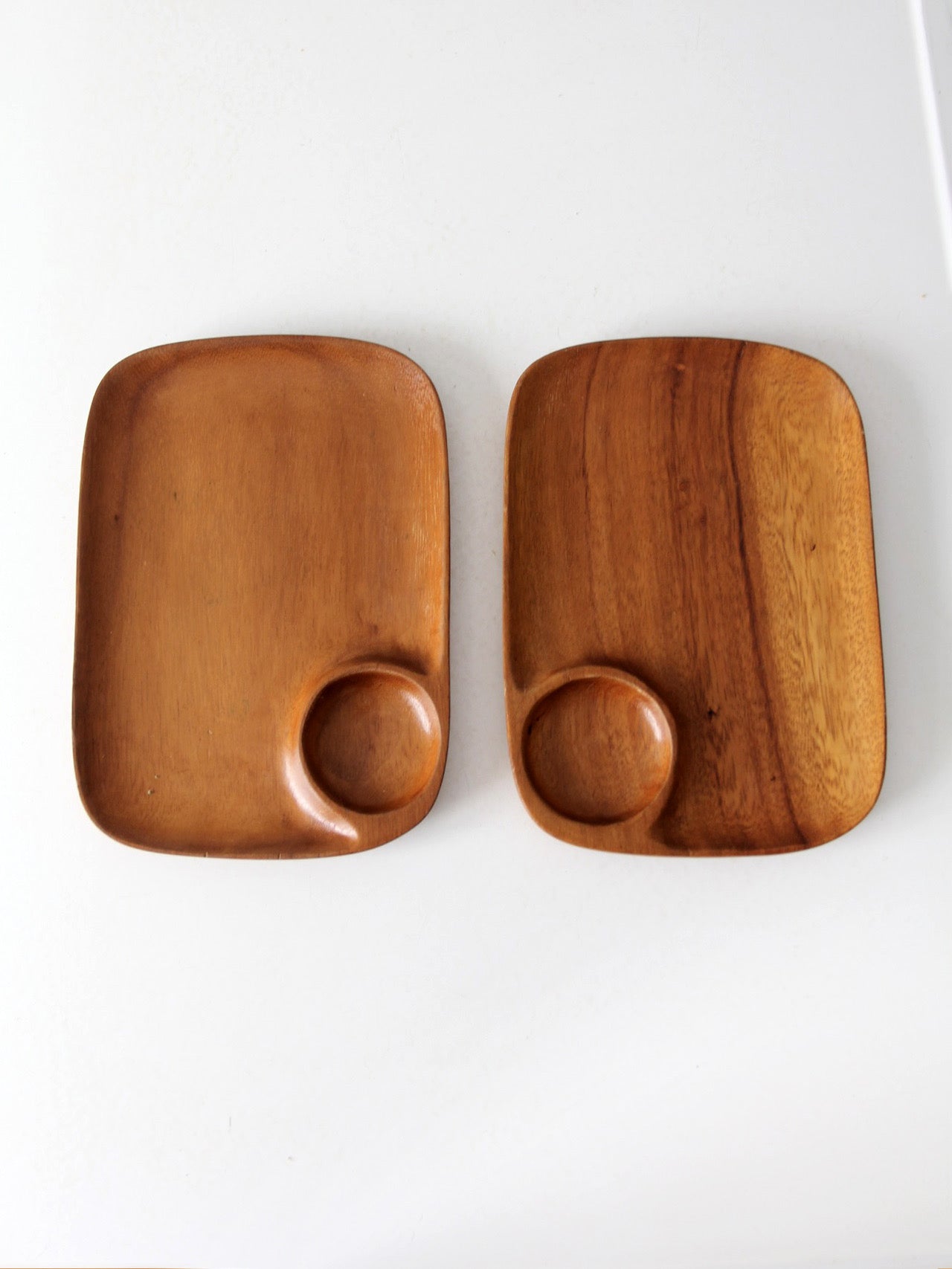 mid-century snack tray pair