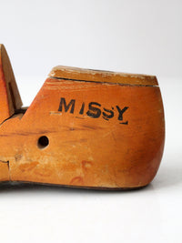 vintage 1930s United Shoe Machinery wooden shoe last