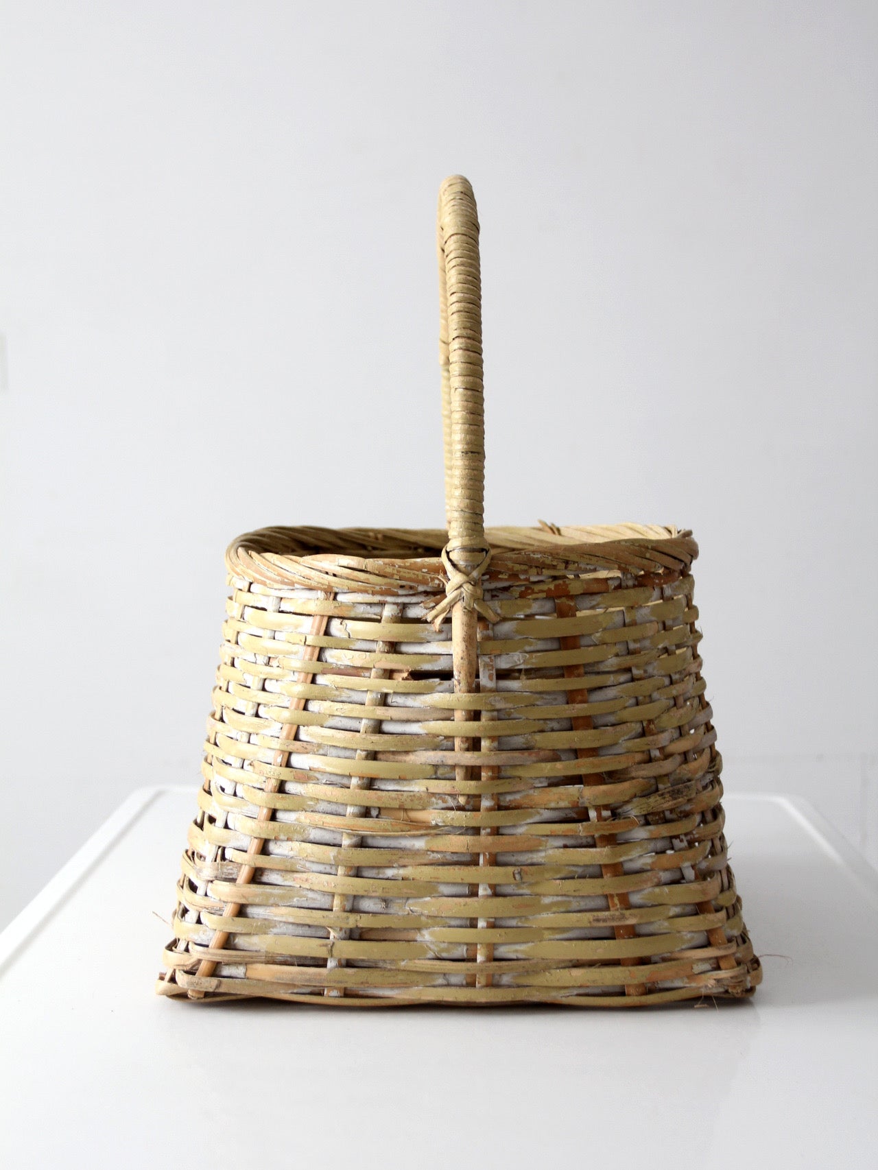 vintage gathering basket with handle