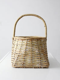 vintage gathering basket with handle