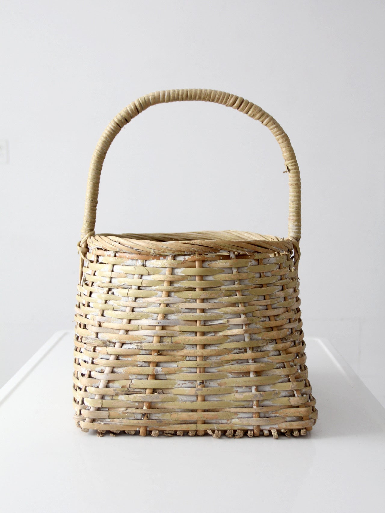 vintage gathering basket with handle