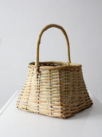 vintage gathering basket with handle