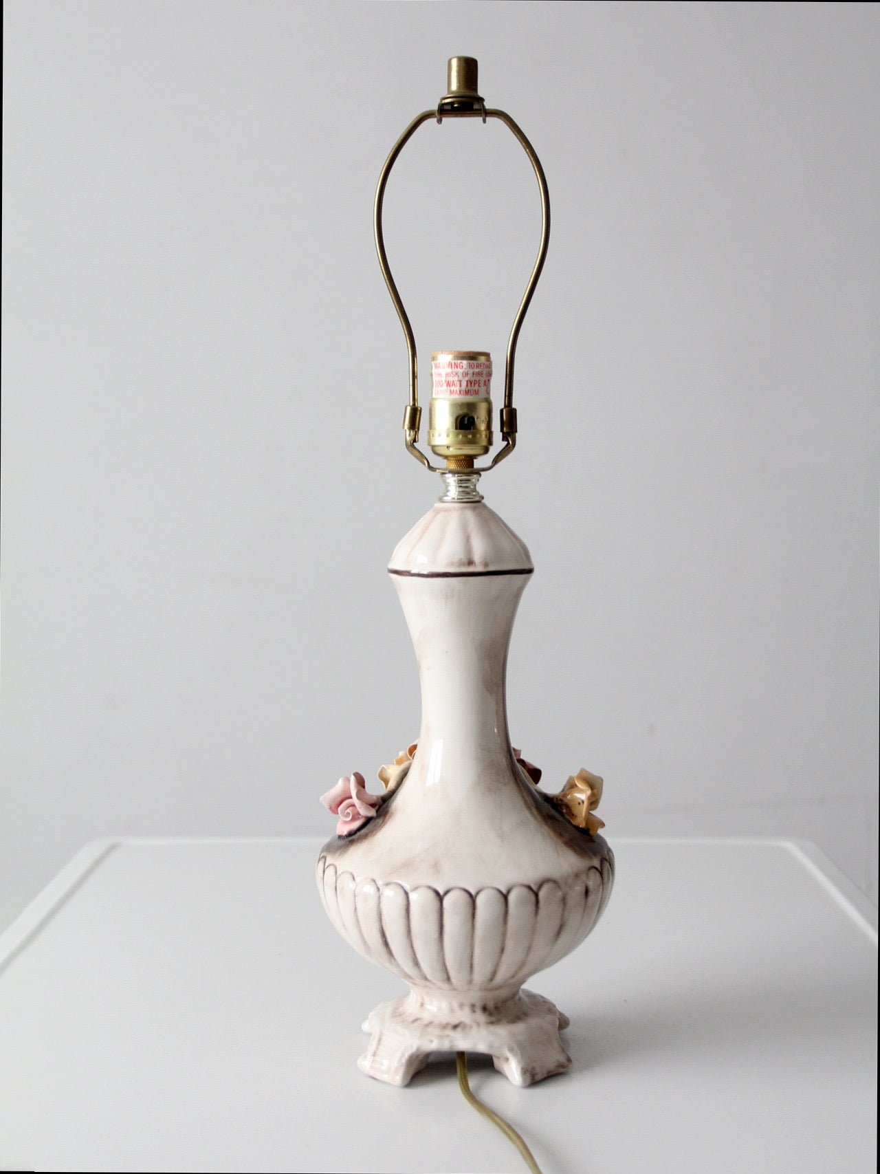 Capodimonte Italian floral porcelain lamp