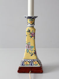 Chinoiserie style floral ceramic table lamp