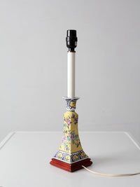 Chinoiserie style floral ceramic table lamp