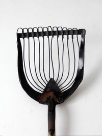 antique wire farm scoop