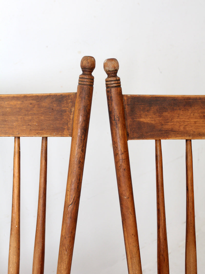 antique farmhouse Windsor dining chairs set of 5