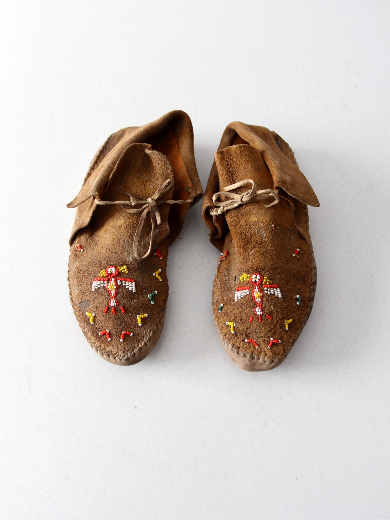 vintage Guilfair beaded leather thunderbird moccasins