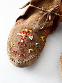 vintage Guilfair beaded leather thunderbird moccasins
