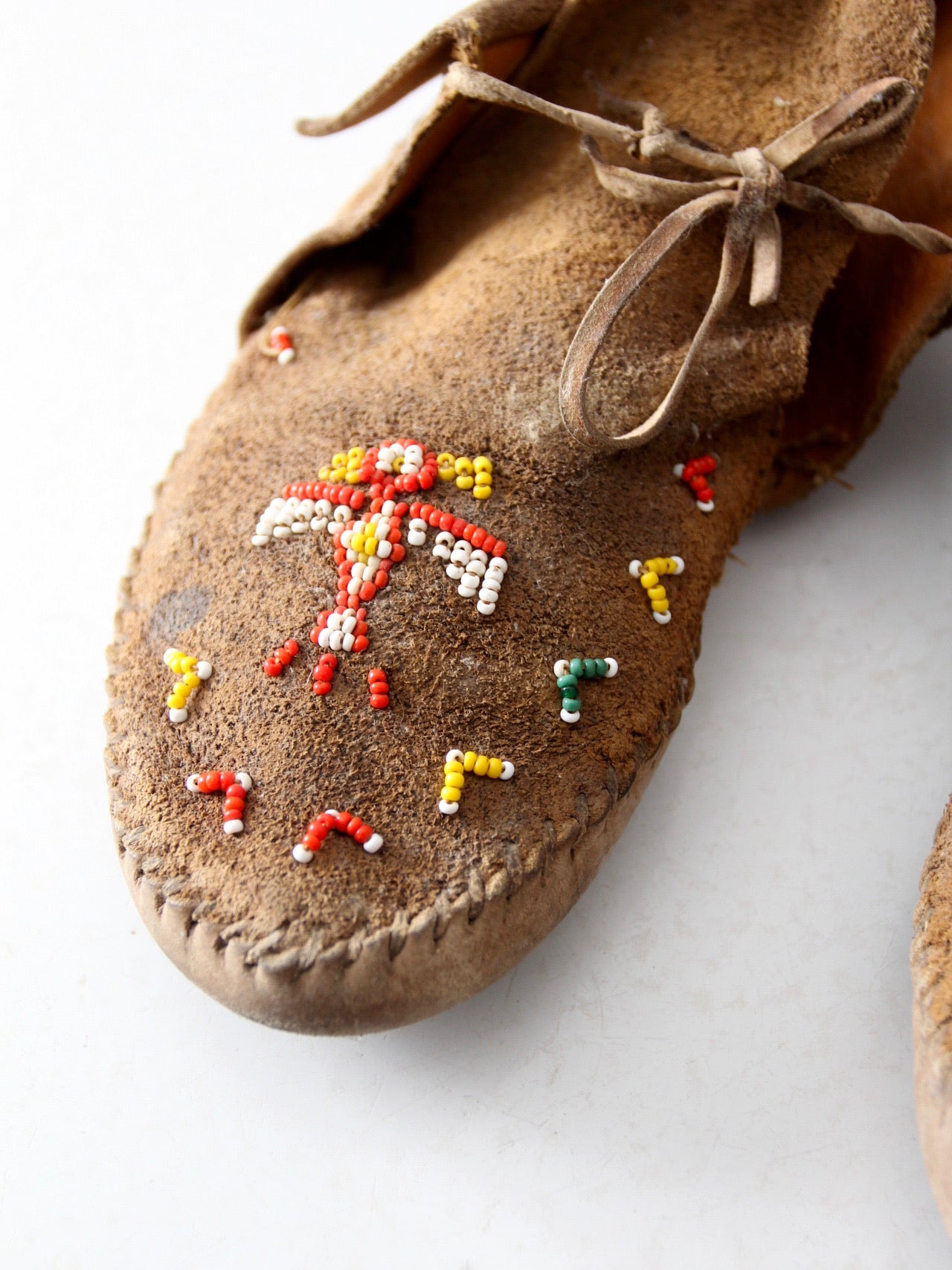 vintage Guilfair beaded leather thunderbird moccasins