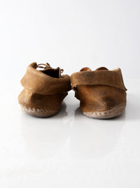 vintage Guilfair beaded leather thunderbird moccasins