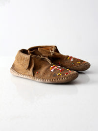 vintage Guilfair beaded leather thunderbird moccasins