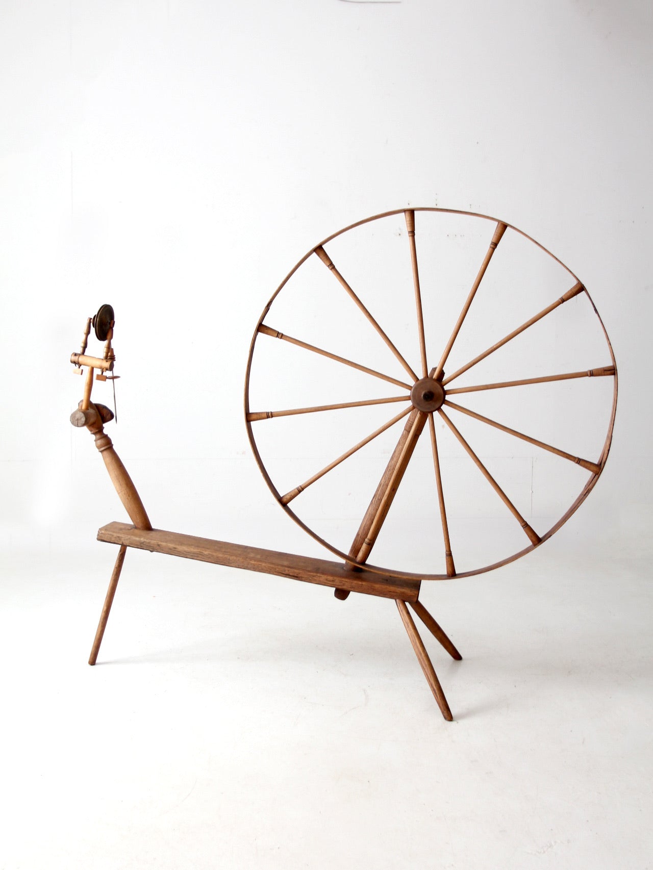 antique great wheel spinning wheel