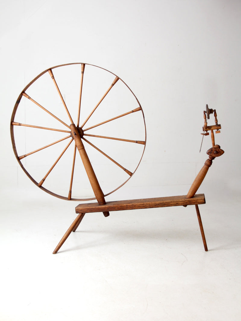 antique great wheel spinning wheel