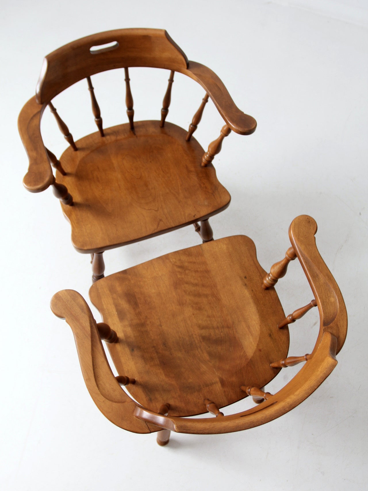 Vintage ethan allen dining chairs hotsell