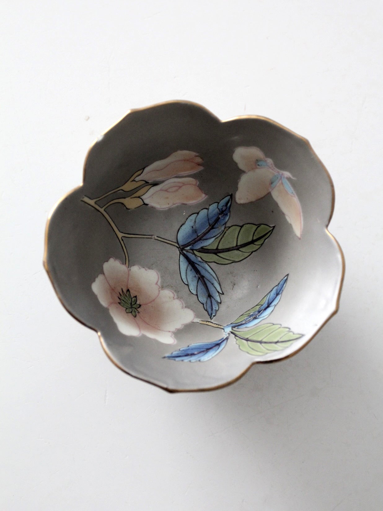 vintage Japanese porcelain floral bowl