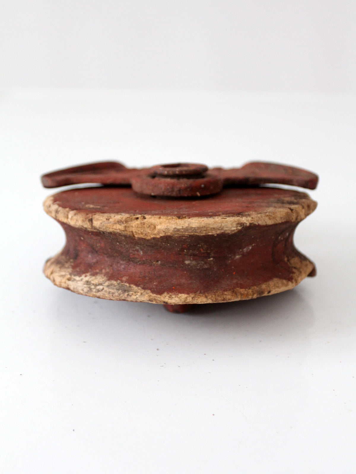 antique F.E. Myers & Bro. knot passing barn hay pulley