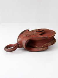 antique F.E. Myers & Bro. knot passing barn hay pulley