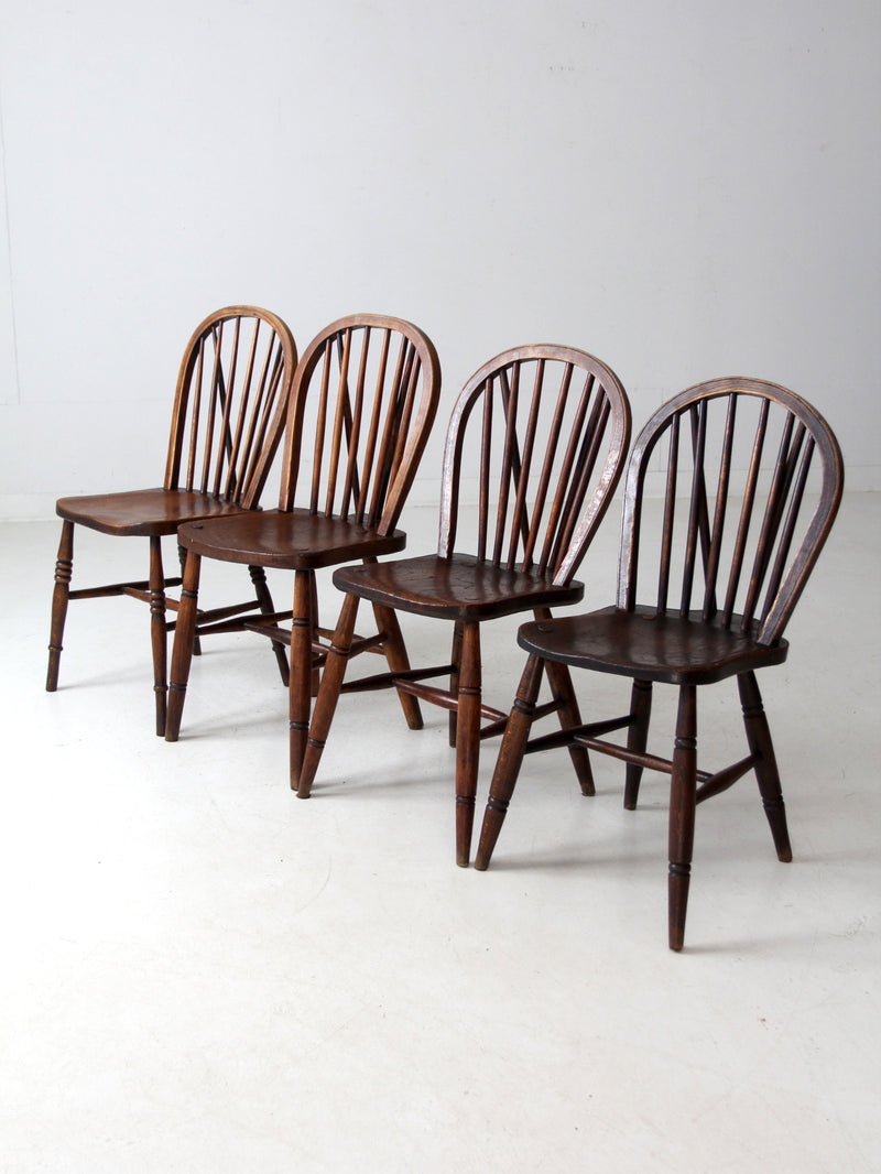 set of 4 antique Windsor brace-back dining chairs