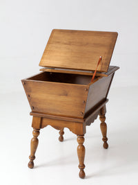 vintage Kling Colonial maple sugar chest style storage table