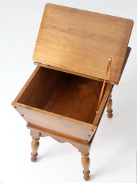 vintage Kling Colonial maple sugar chest style storage table